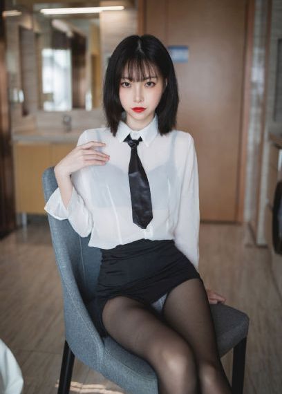 日韩在线电影无码制服丝袜_国产无码网页在线观看