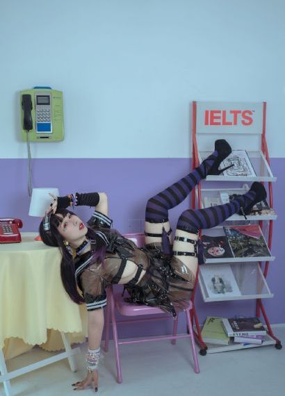 欧美女头像潮流搞怪_在线观看完整视频大全