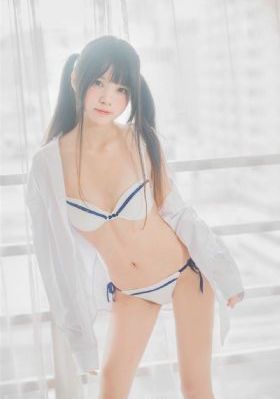 欧美高人气内衣模特_BD动漫免费观看
